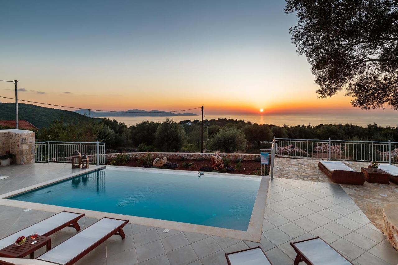 Fiscardo Luxury Stone Villa Alex ,With Sunset View! Fiskardo Dış mekan fotoğraf